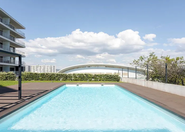 Hostwise - Studio W/ Terrace, Pool & Gym By Dragao