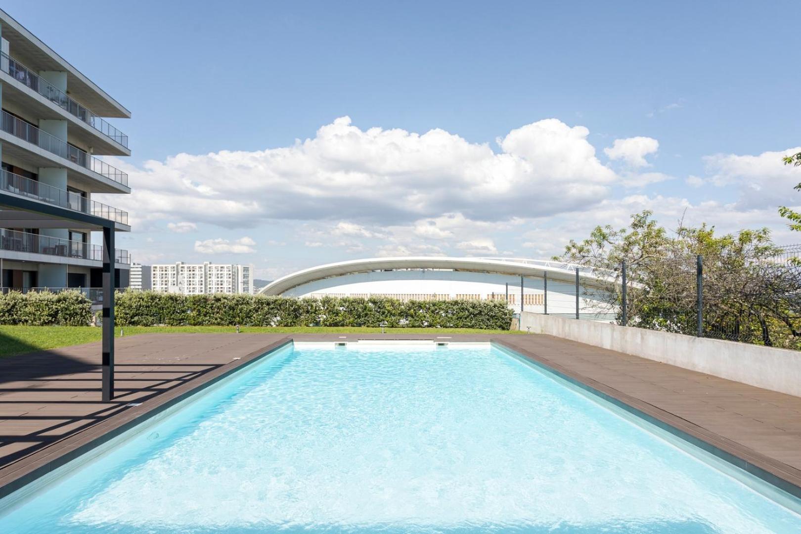 Apartamento Hostwise - W/ Terrace, Pool & Gym By Dragao *